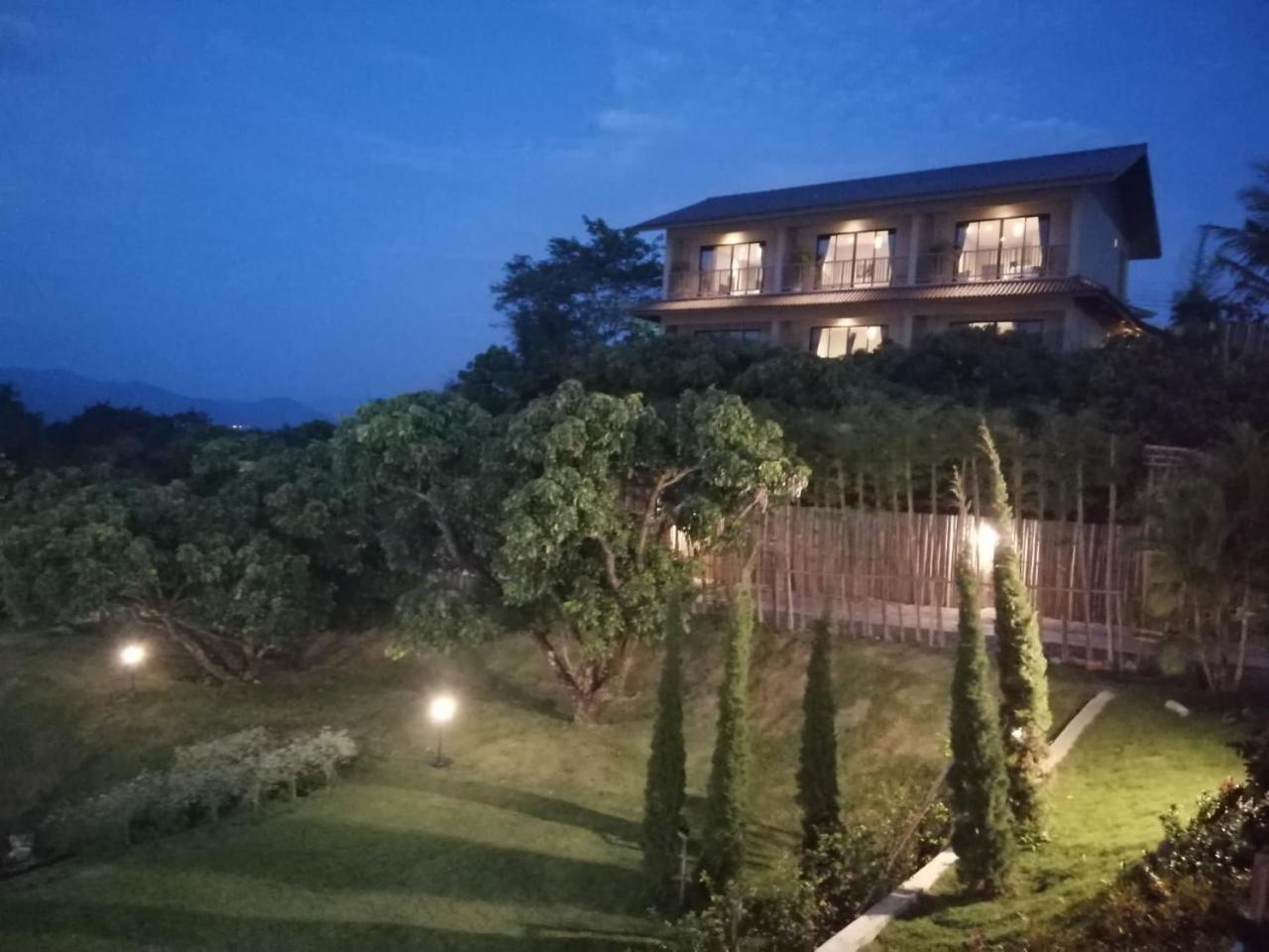 Thanburi Resort Chom Thong Exterior foto